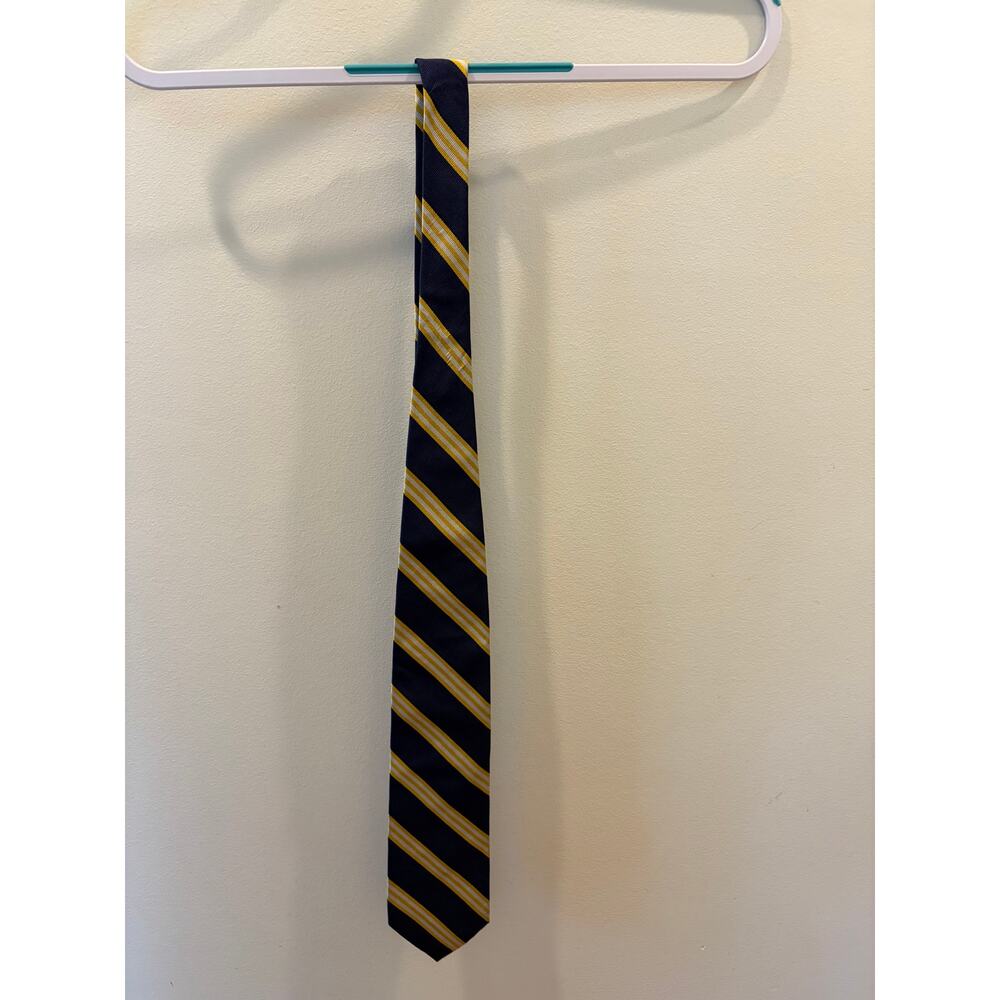 Brooks Brothers Makers Silk Repp Tie All Silk | Made in USA - Picture 2 of 4